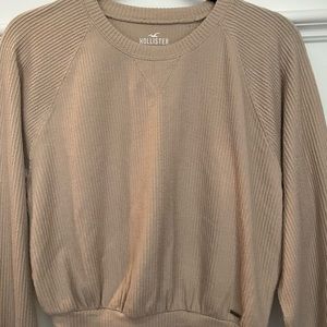 6/$20. Holllister Tan Boyfriend Tee